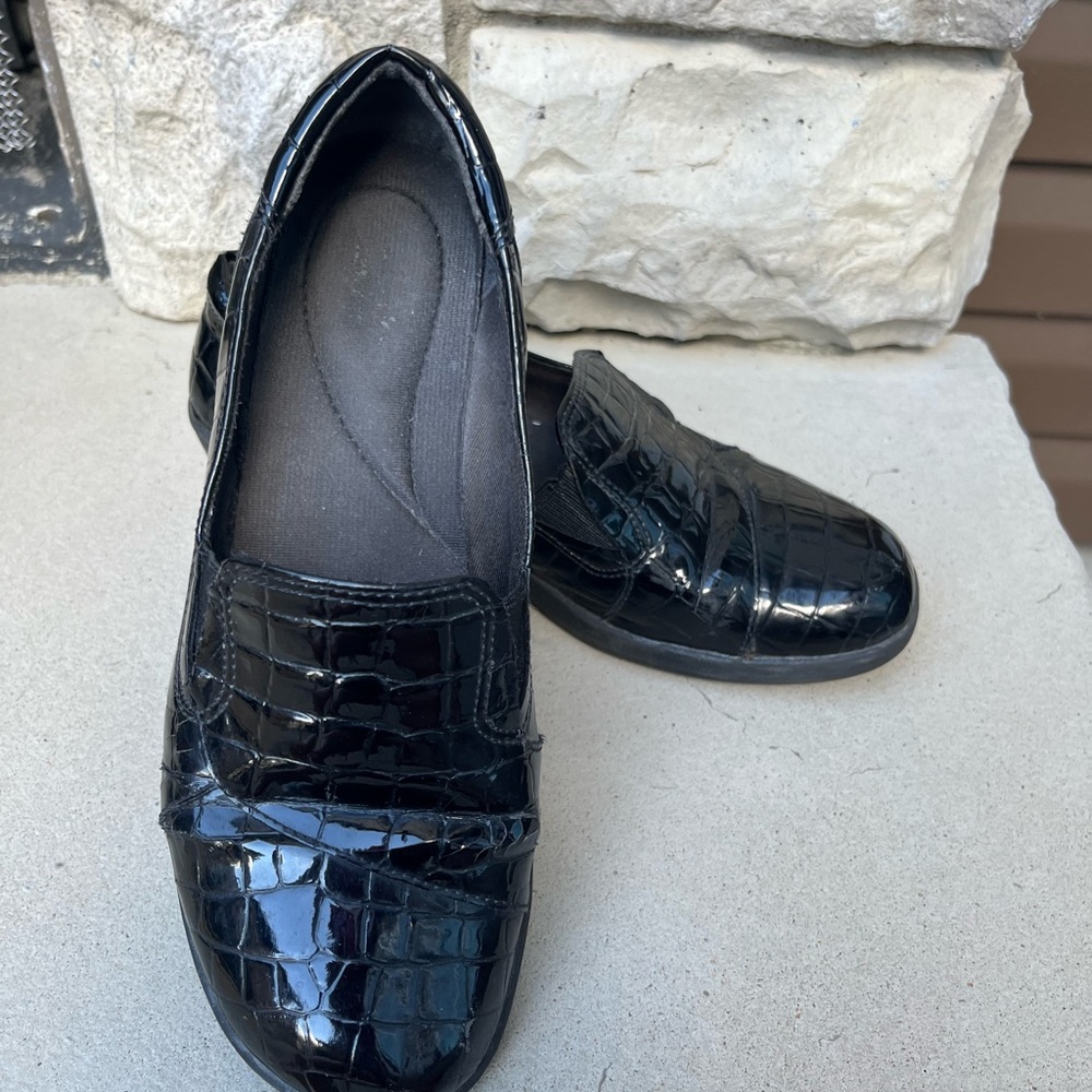 Clarks Glossy Black Crocodile Loafers